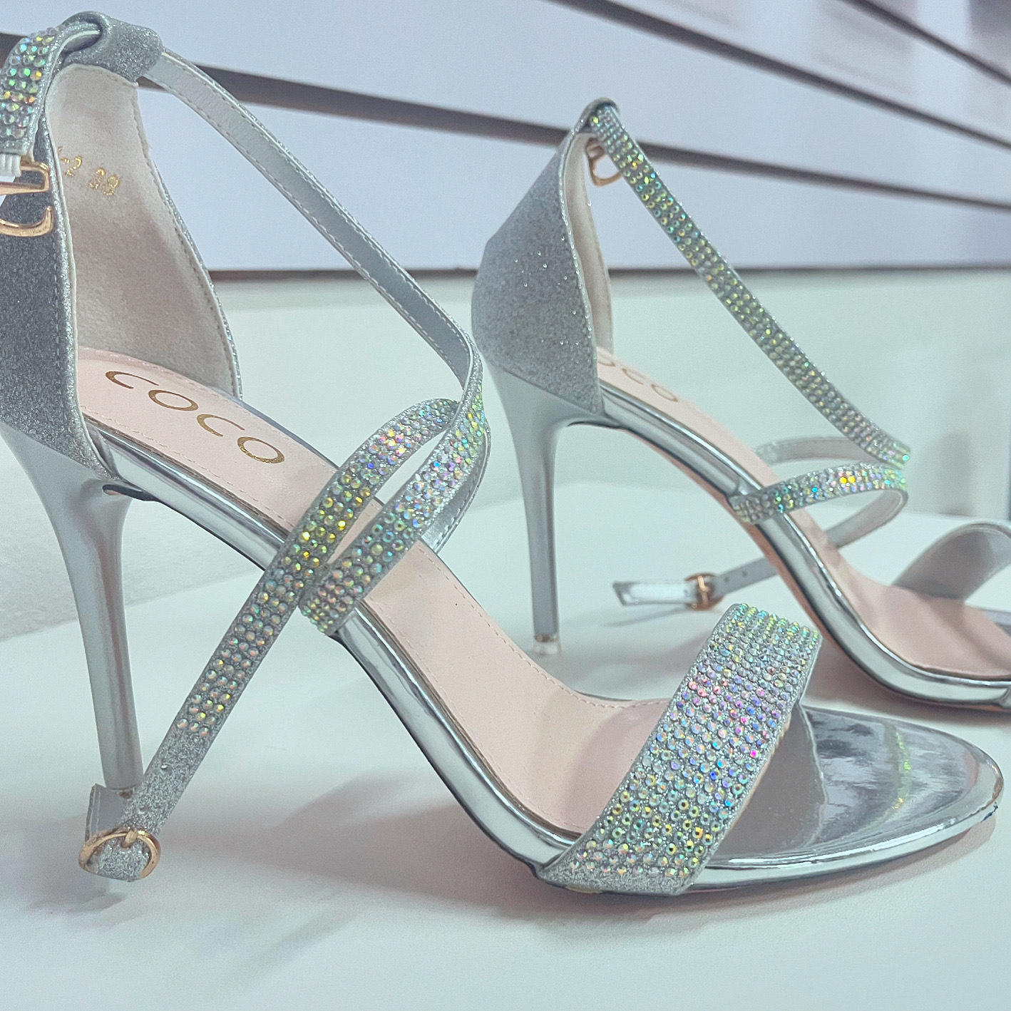 28542B42-818C-4ACD-9A84-2806AF160D91